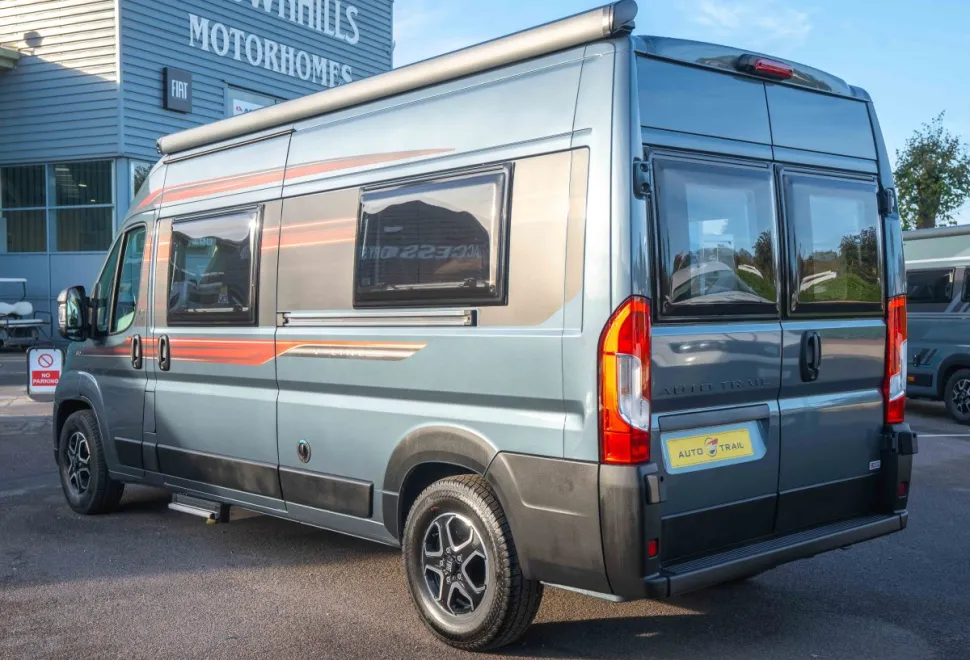 Autotrail V-Line 610 SE 140BHP 2026
