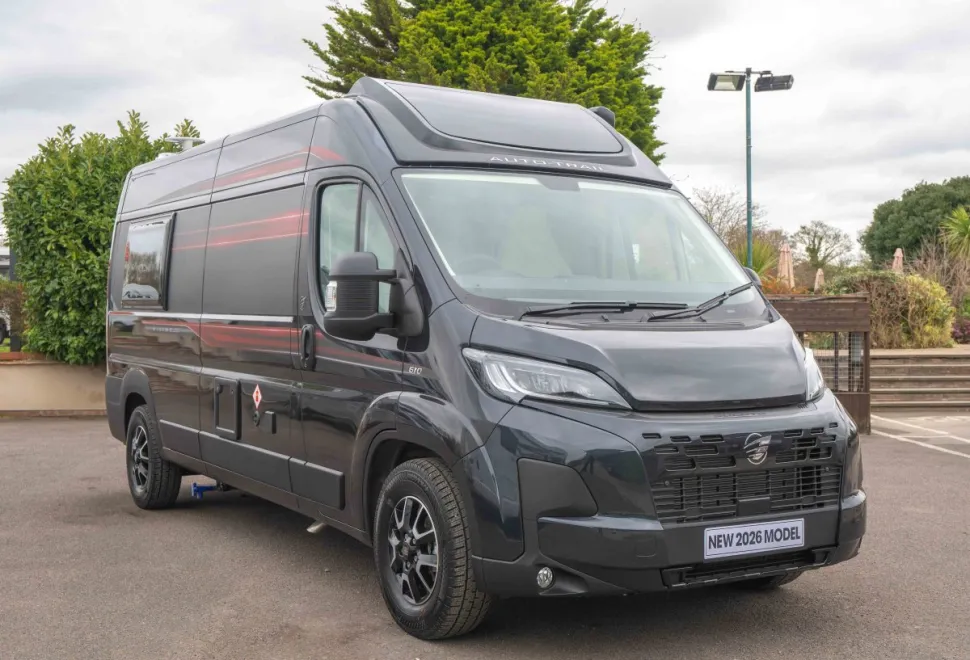 Autotrail V-Line 610 SE 140BHP 2026