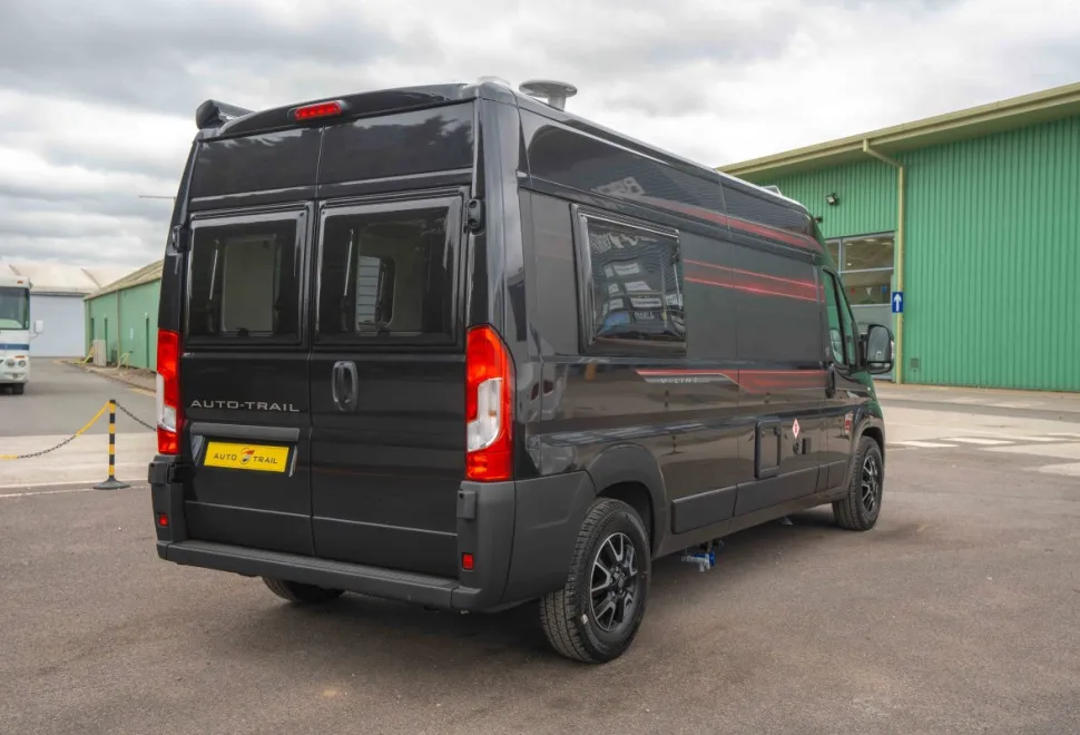 Autotrail V-Line 610 SE 140BHP 2026