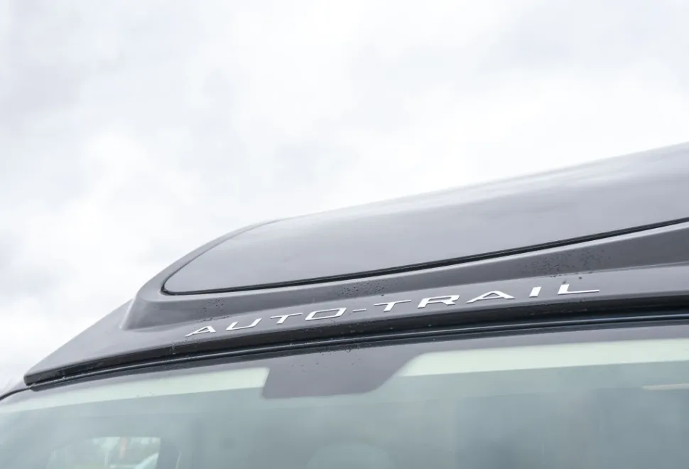 Autotrail V-Line 610 SE 140BHP 2026