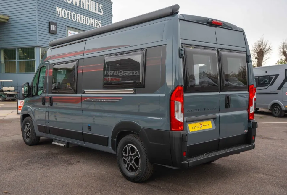 Autotrail V-Line 610 SE 140BHP Auto 2026