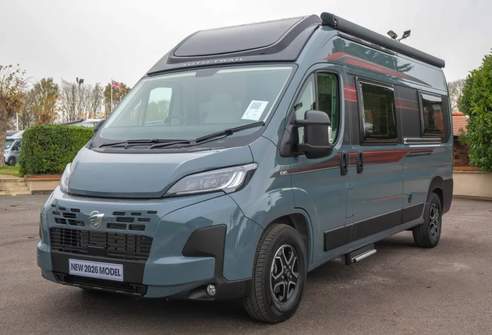 Autotrail V-Line 610 SE 140BHP Auto 2026