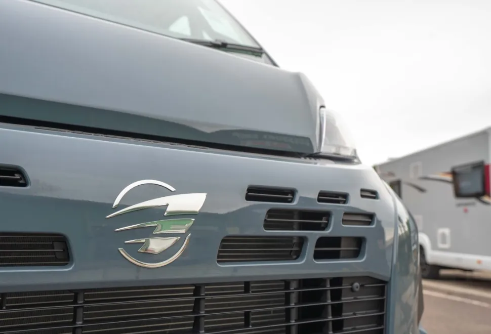 Autotrail V-Line 610 SE 140BHP Auto 2026