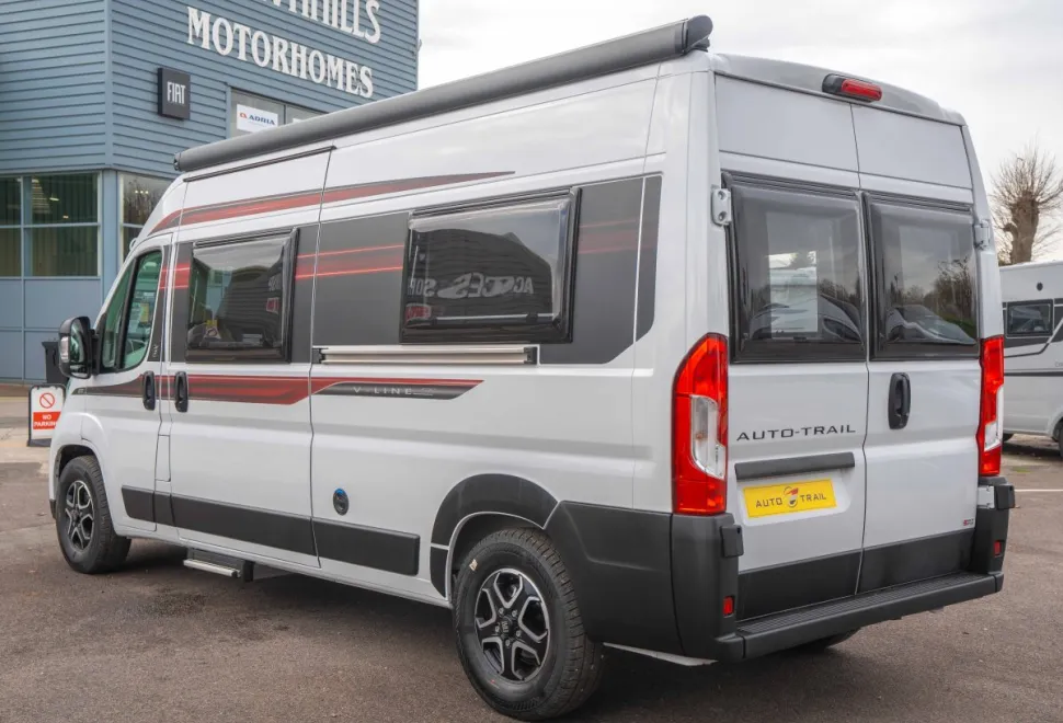 Autotrail V-Line 610 SE 140BHP Auto 2026