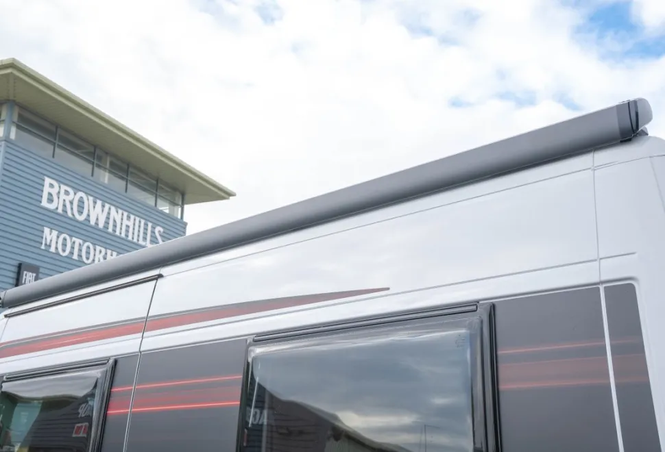 Autotrail V-Line 610 SE 140BHP Auto 2026