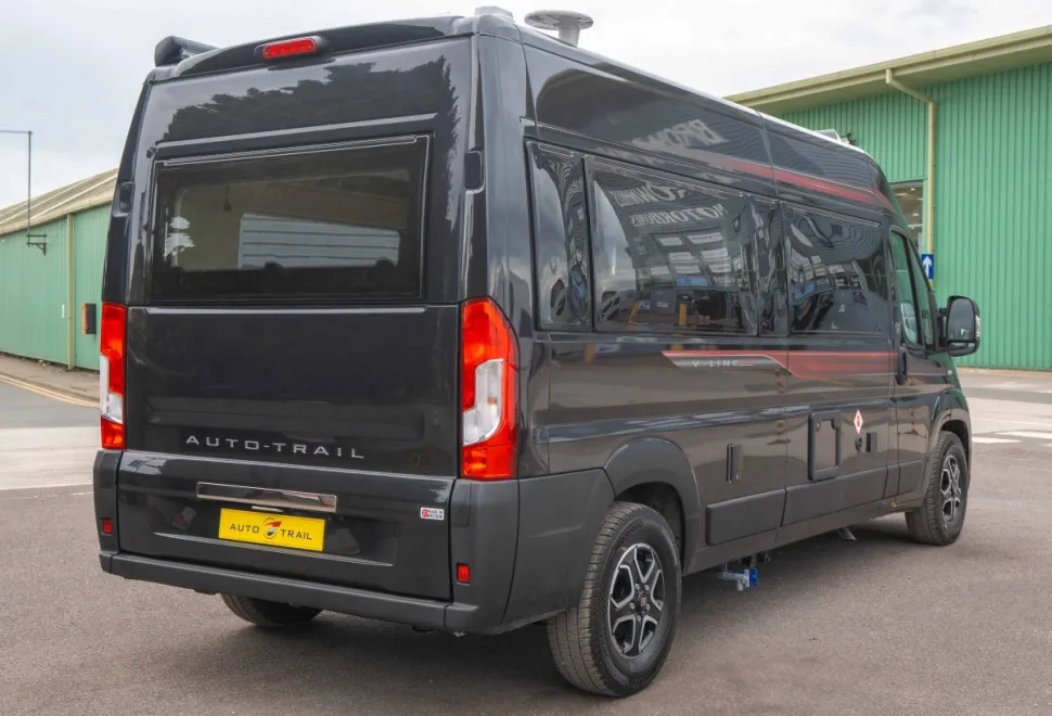 Autotrail V-Line 610 Sport 140BHP Auto 2026