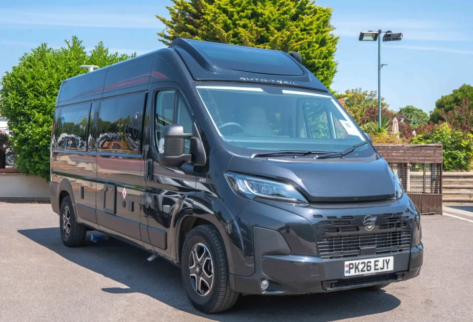 Autotrail V-Line 610 Sport 140BHP Auto 2026