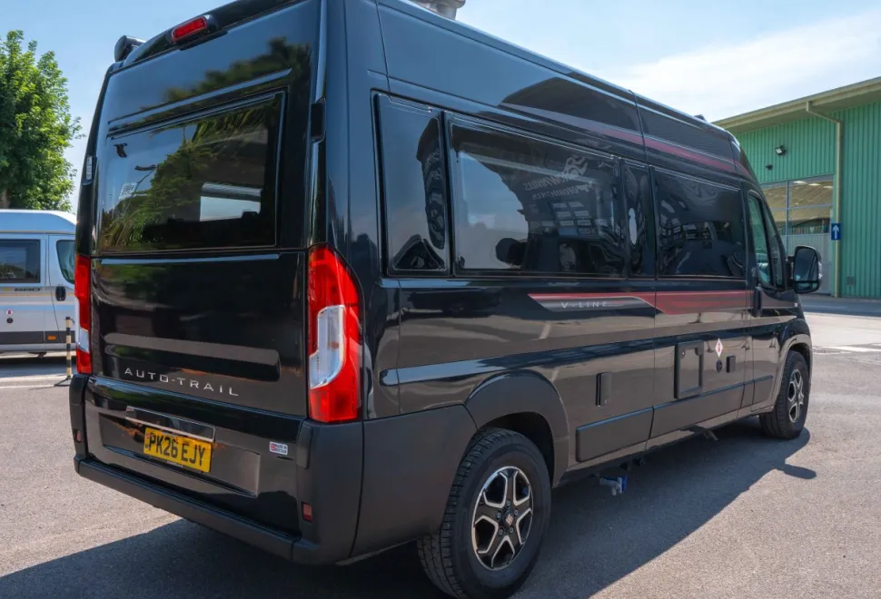 Autotrail V-Line 610 Sport 140BHP Auto 2026