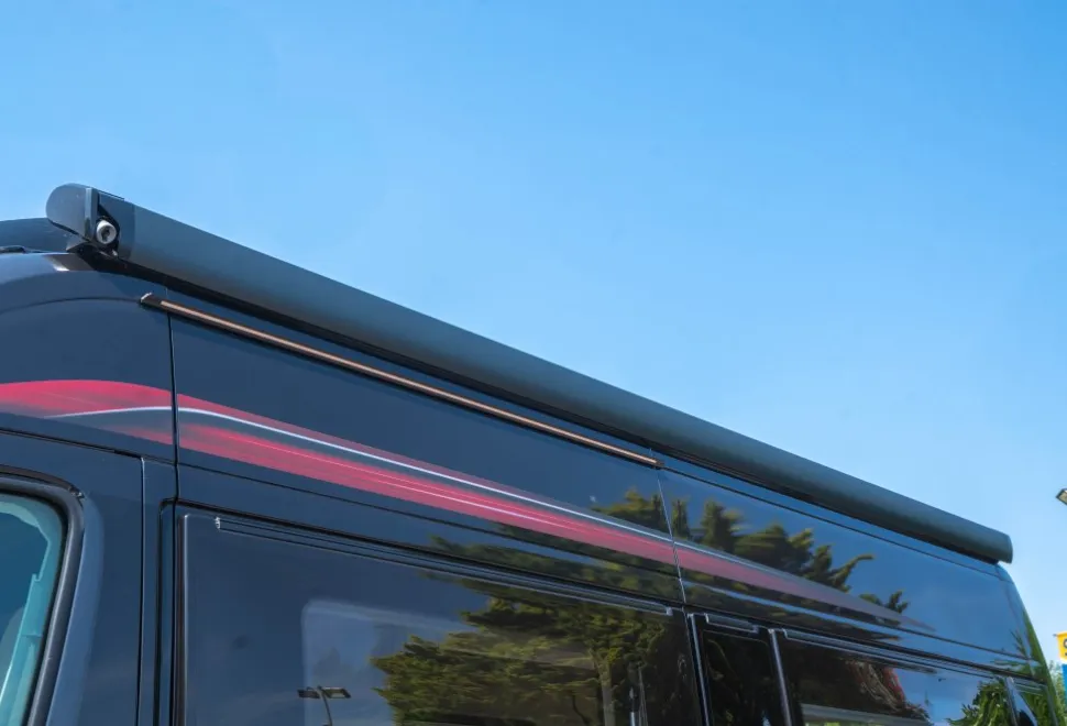 Autotrail V-Line 610 Sport 140BHP Auto 2026