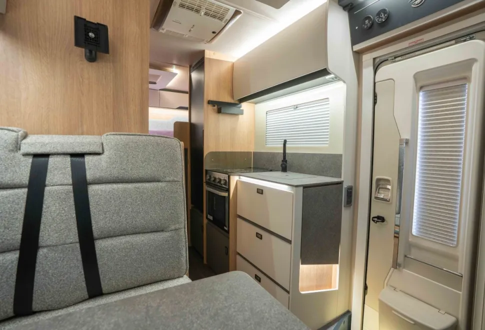 Autotrail Excel 620G 165BHP 2025