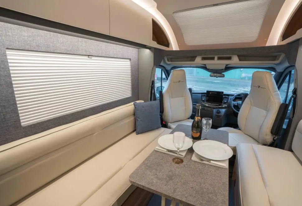 Autotrail Excel 620S 165BHP Auto 2026