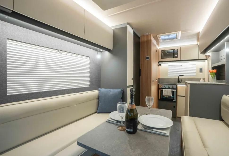 Autotrail Excel 620S 165BHP Auto 2026