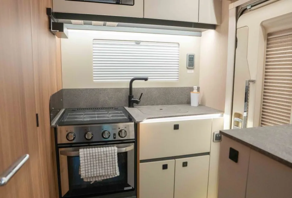 Autotrail Excel 620S 165BHP Auto 2026