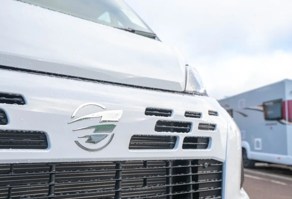 Autotrail V-Line 635 SE 140BHP 2026
