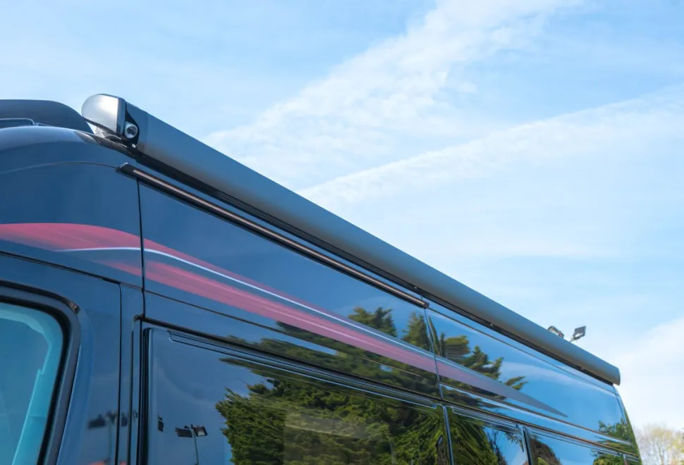 Autotrail V-Line 635 Sport 140BHP Auto 2026