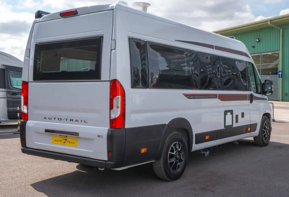 Autotrail V-Line 635 Sport 140BHP 2026