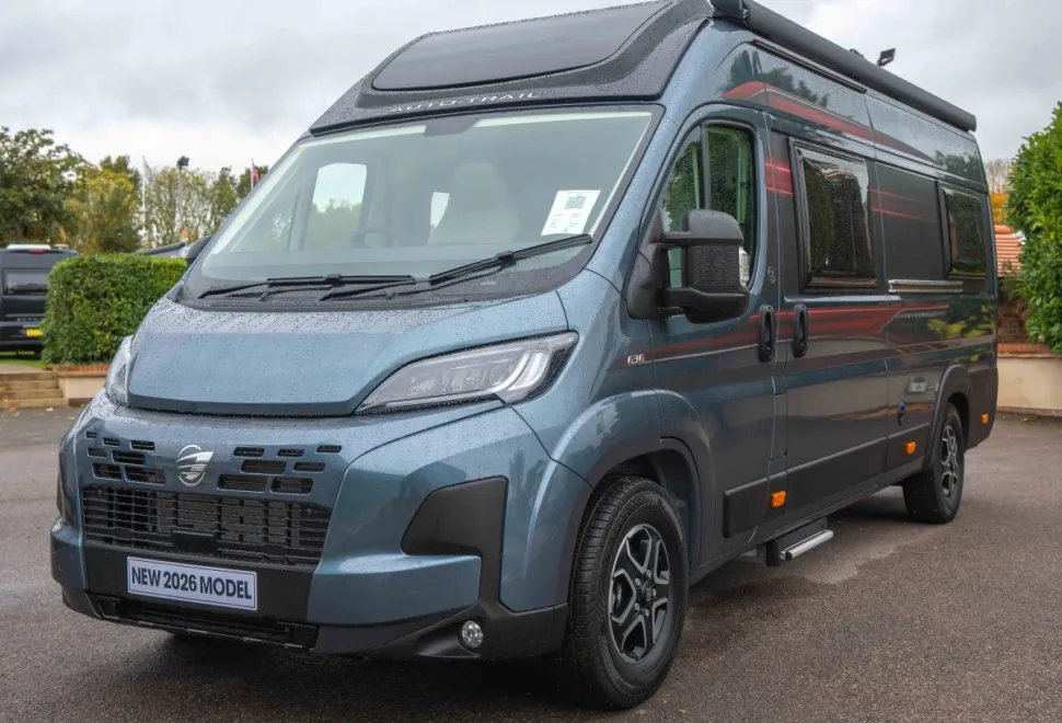 Autotrail V-Line 636 SE 140BHP 2026