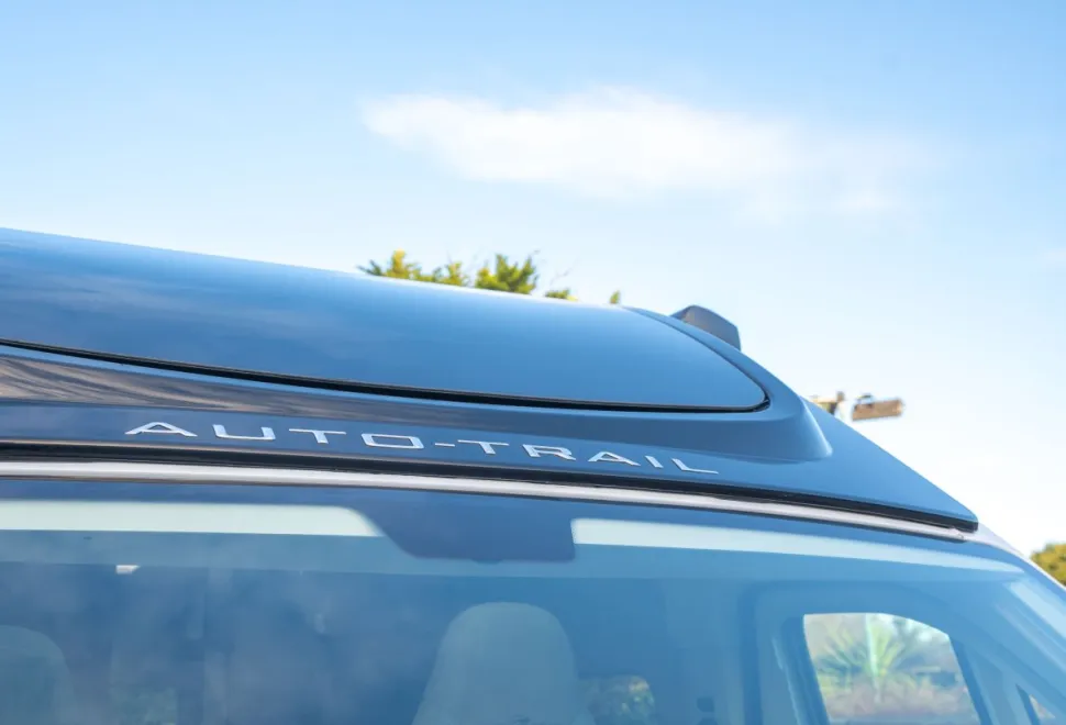 Autotrail V-Line 636 SE 140BHP Auto 2026