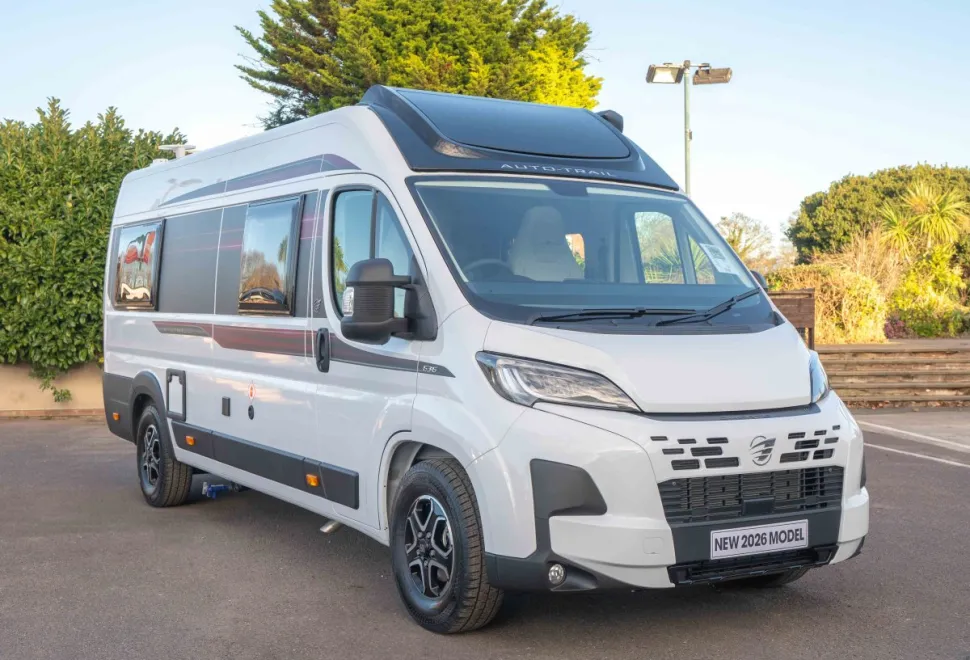Autotrail V-Line 636 SE 140BHP 2026