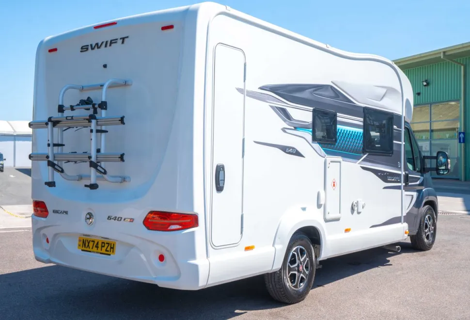 Swift Escape 640 140BHP Auto 2024