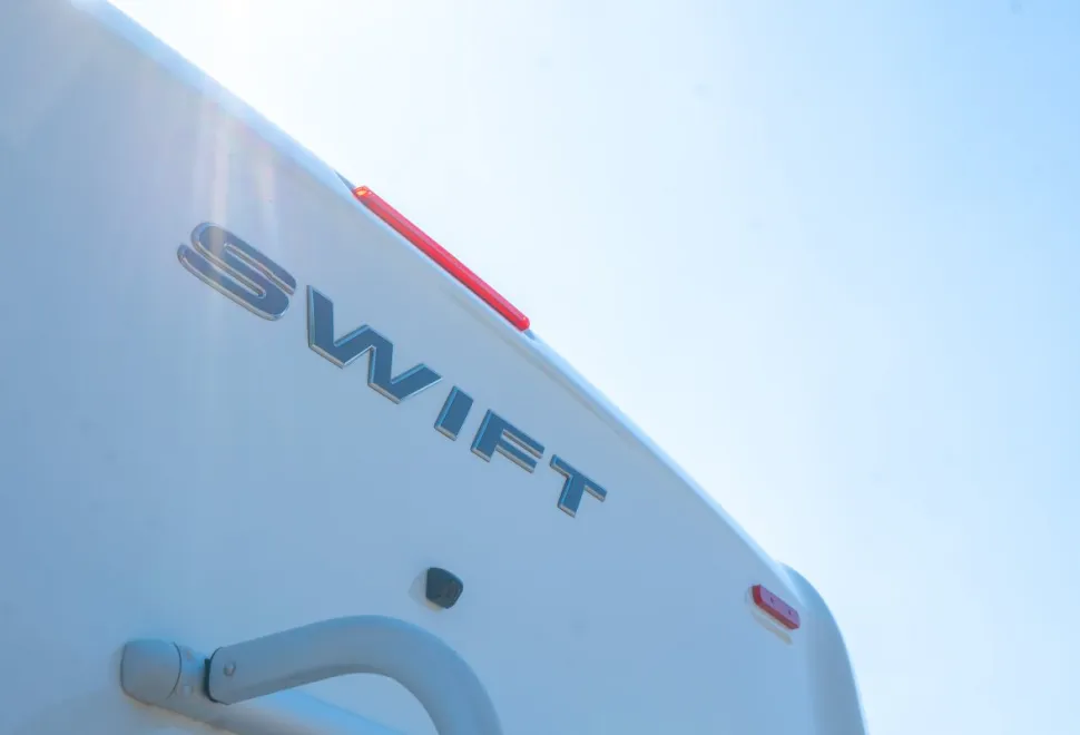 Swift Escape 640 140BHP Auto 2024