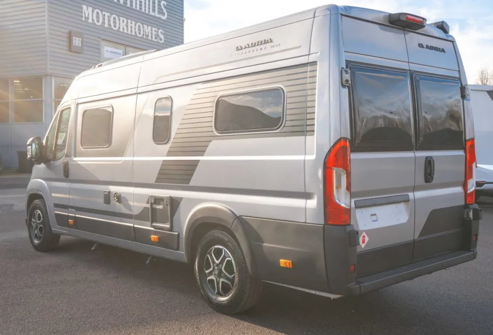 Adria Twin Supreme 640 SLB 140BHP Auto 2026