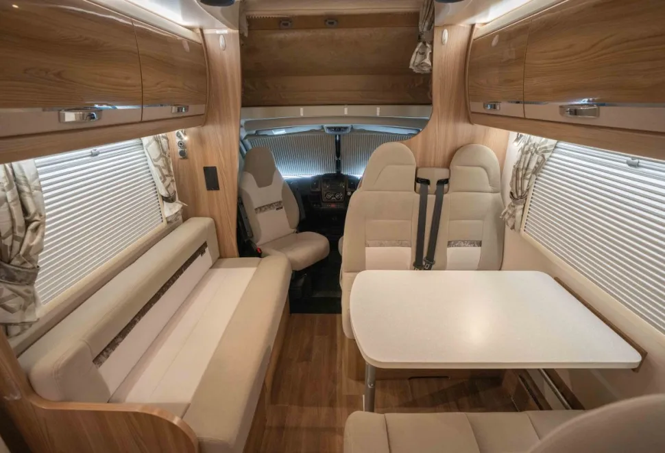 Swift Kon-Tiki 649 Black Edition Hi Line 180BHP 2017