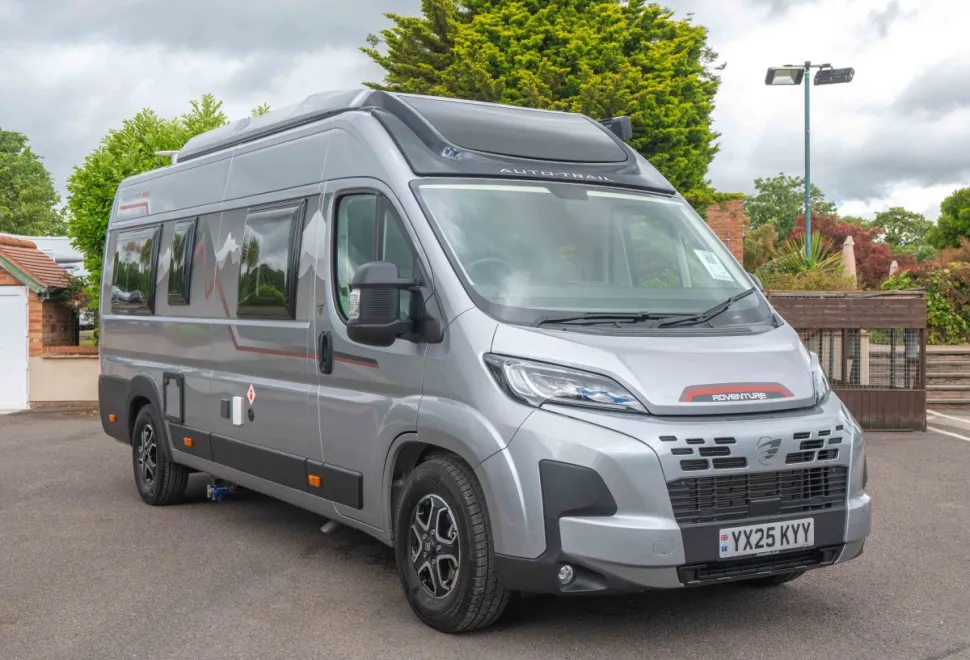 Autotrail Adventure 65 140BHP Auto 2025