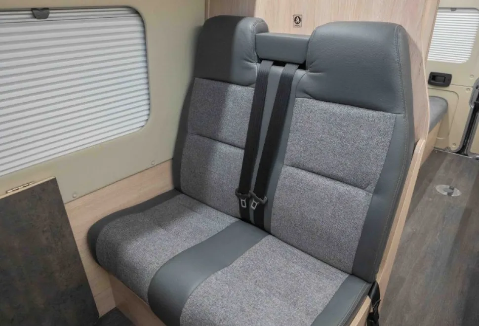 Autotrail Adventure 65 140BHP Auto 2025