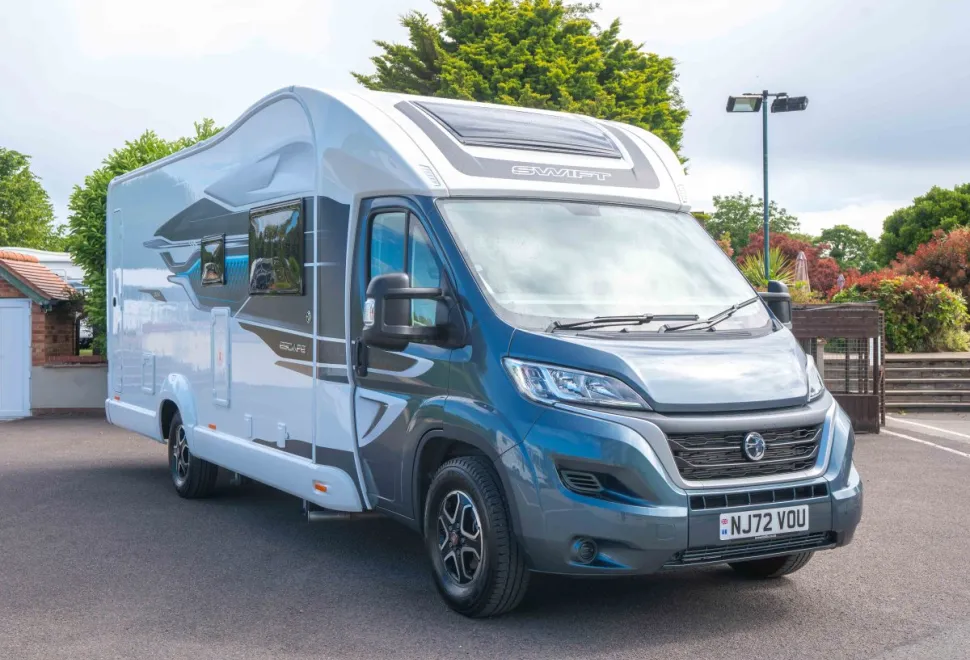 Swift Escape 664 140BHP Auto 2022