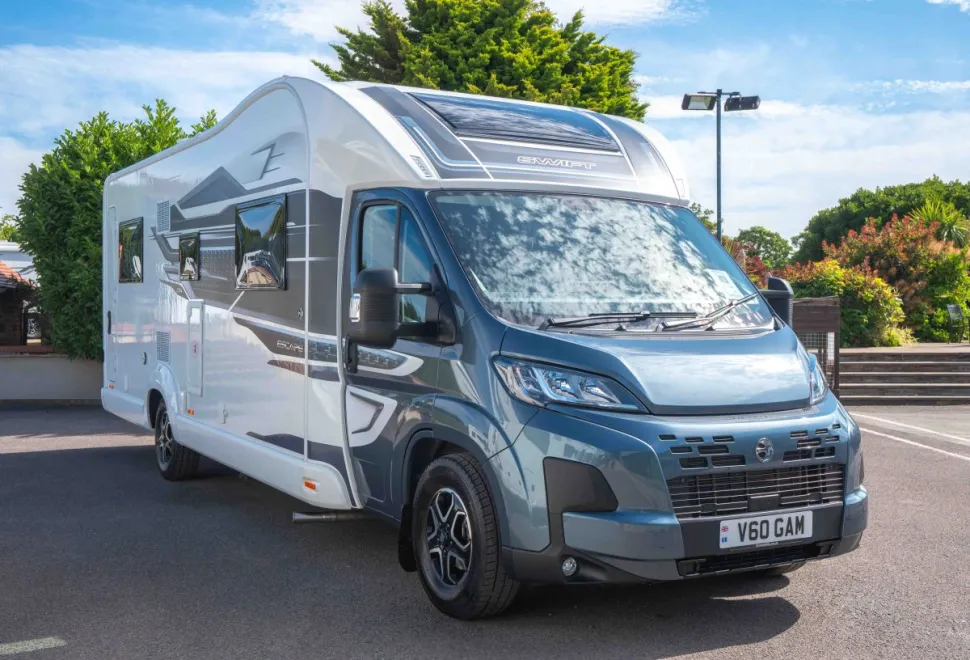 Swift Escape 674 180BHP Auto 2025