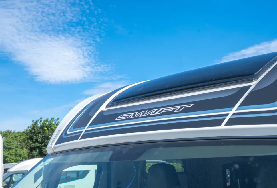 Swift Escape 674 180BHP Auto 2025