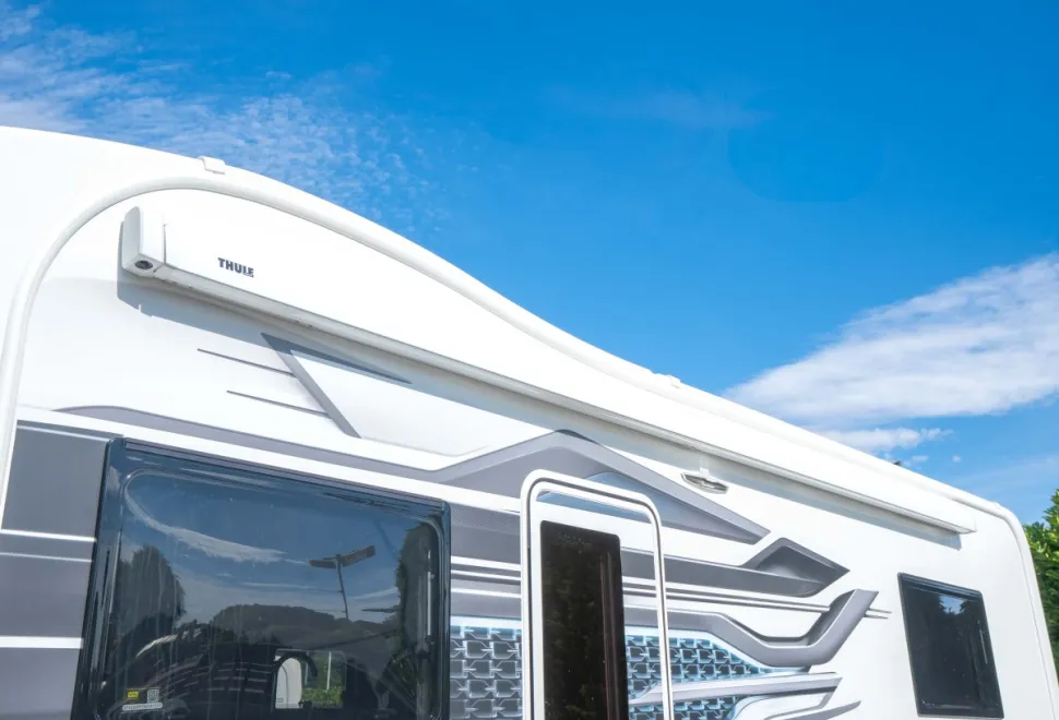 Swift Escape 674 180BHP Auto 2025