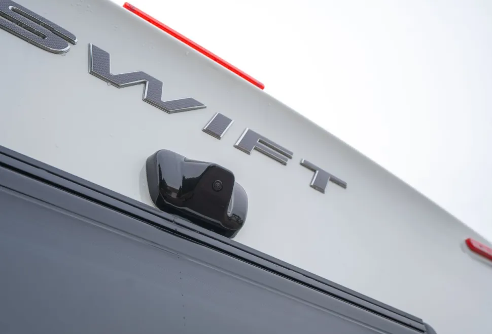 Swift Escape 674 180BHP Auto 2026