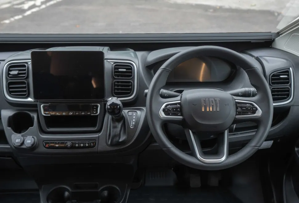 Swift Escape 684 140BHP Auto 2026