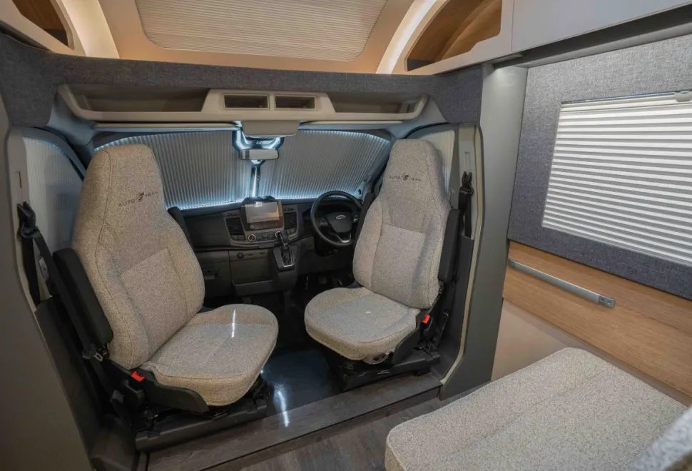 Autotrail Excel 690T 170BHP Auto 2024