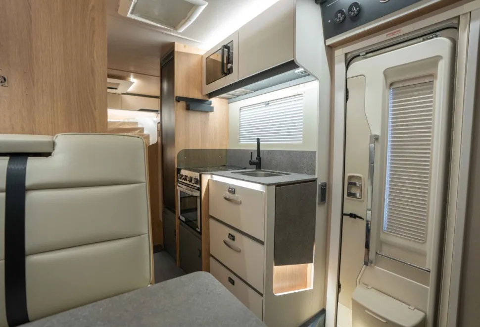Autotrail Excel 690T 165BHP 2025