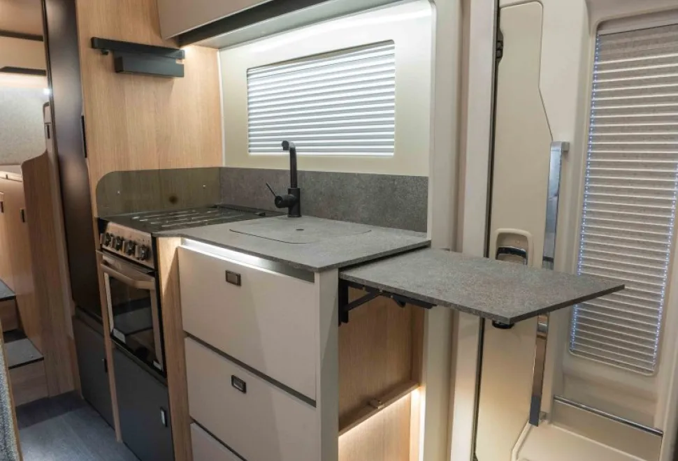 Autotrail Excel 690T 170BHP Auto 2024