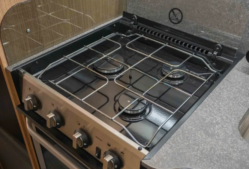 Autotrail Excel 690T 165BHP 2025