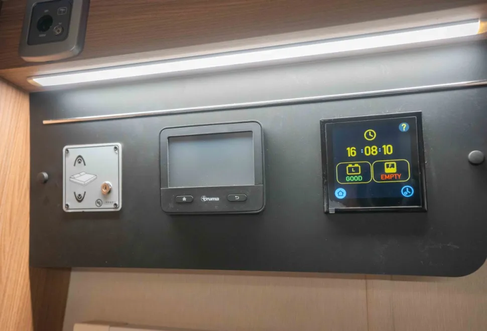 Autotrail Imala 730 140BHP Lo Line Auto 2026