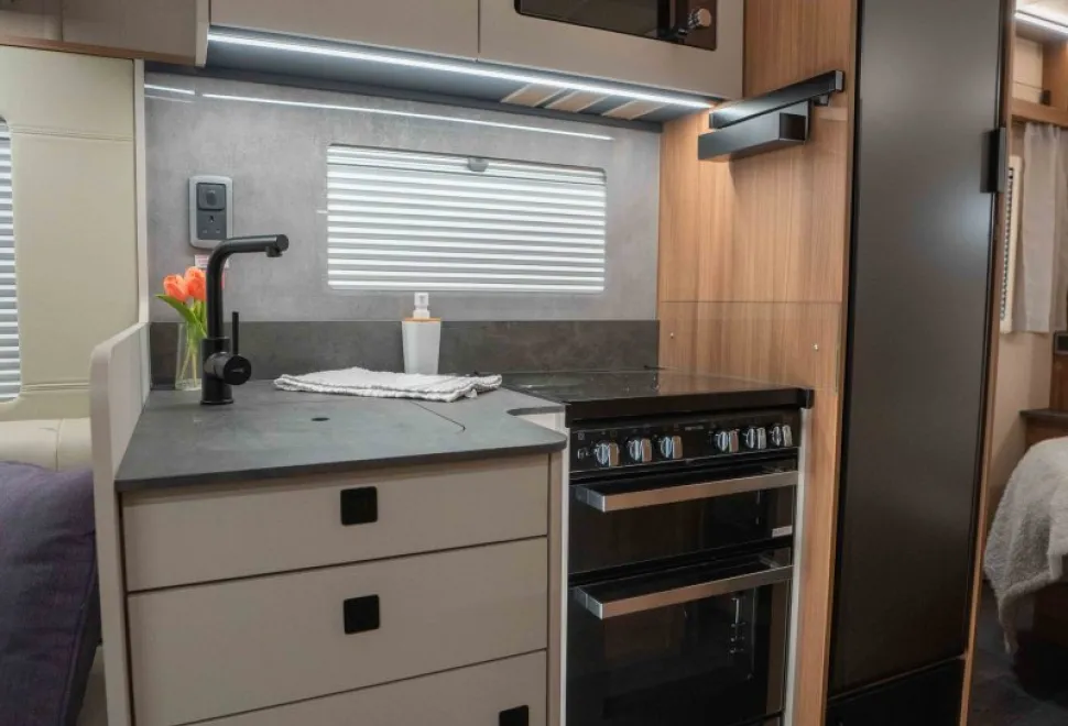 Autotrail Imala 730 140BHP Lo Line Auto 2026