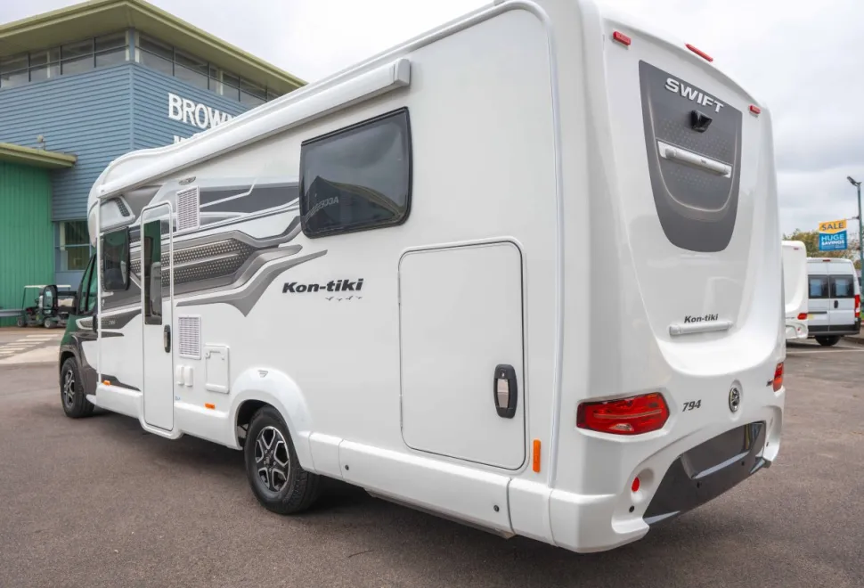 Swift Kon-Tiki 794 180BHP Auto 2026