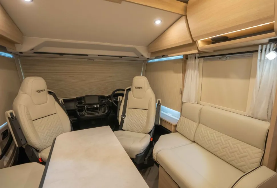 Rapido 8096DF Ultimate Line 180BHP Auto 2023