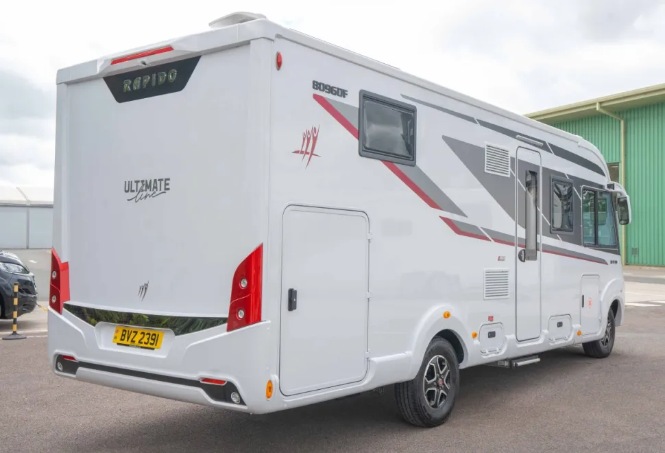 Rapido 8096DF Ultimate Line 180BHP Auto 2023