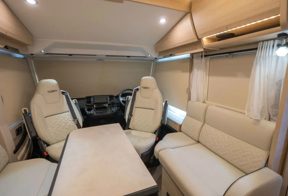 Rapido 8096DF Ultimate Line 180BHP Auto 2024