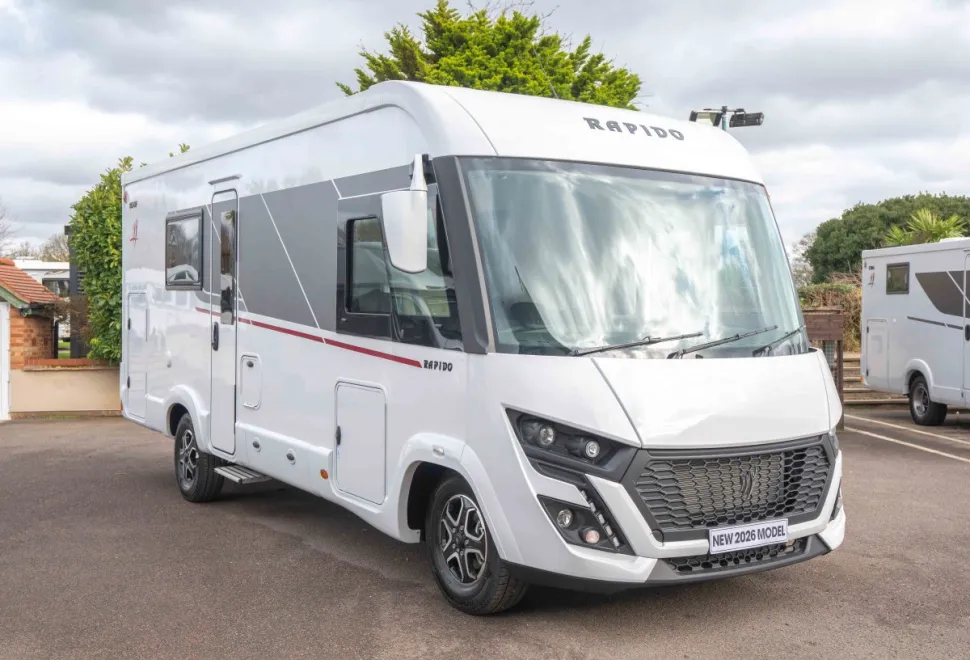 Rapido 854F 140BHP Auto 2026