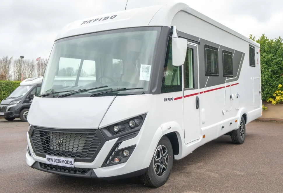 Rapido 866F 140BHP Auto 2026
