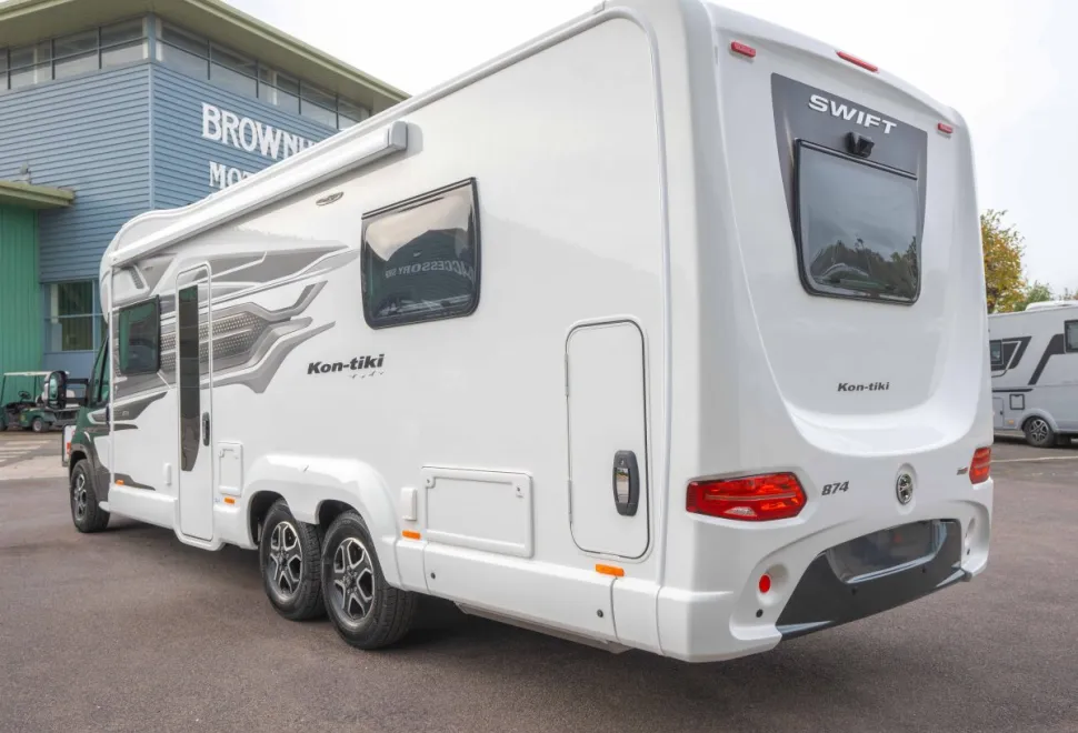 Swift Kon-Tiki 874 180BHP Auto 2026