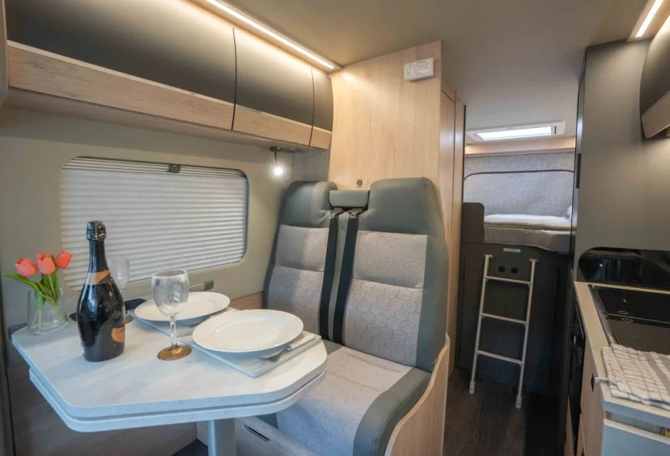 Autotrail Expedition 68 XL 140BHP 2026