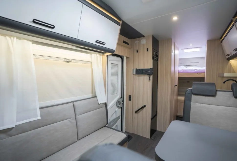 Sun Living A 70DK 165BHP Auto 2025